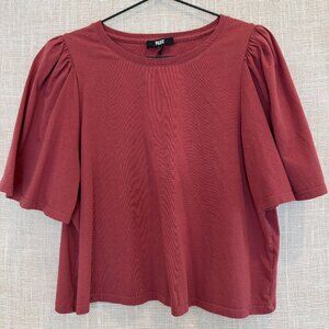 Paige T-shirt with Fun Sleeves - Almost New